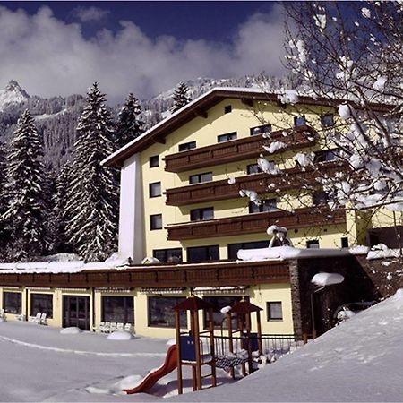 Haus Diana Hotel Reutte Bagian luar foto