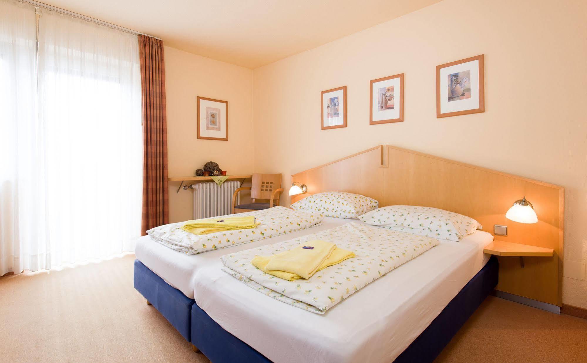 Haus Diana Hotel Reutte Bagian luar foto